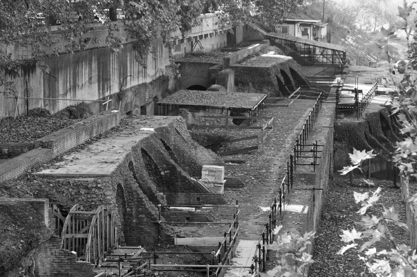 Testaccio lungo il Tevere: dallâ€™Emporio al Porto imperiale